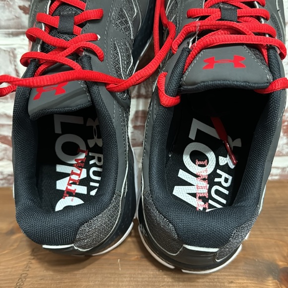 Under Armour Micro G Men’s Sz 10 Running shoes - Picture 8 of 11